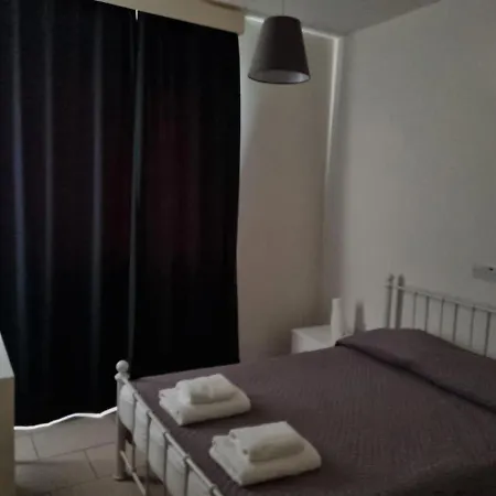 Cosy One Bedroom In *