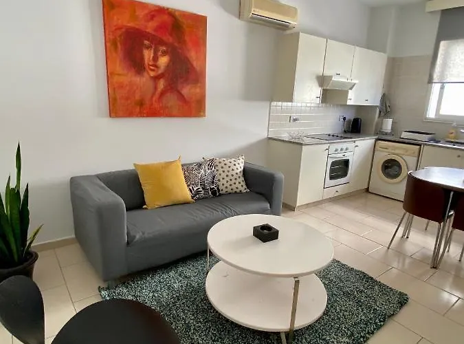 Cosy One Bedroom In * Paphos